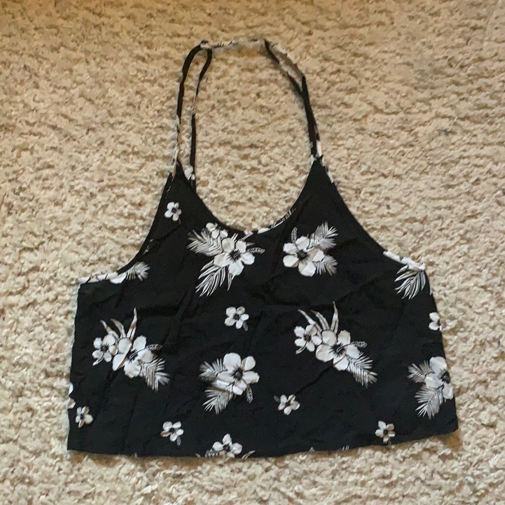 Black and white flowy, strapy, tank with flower design